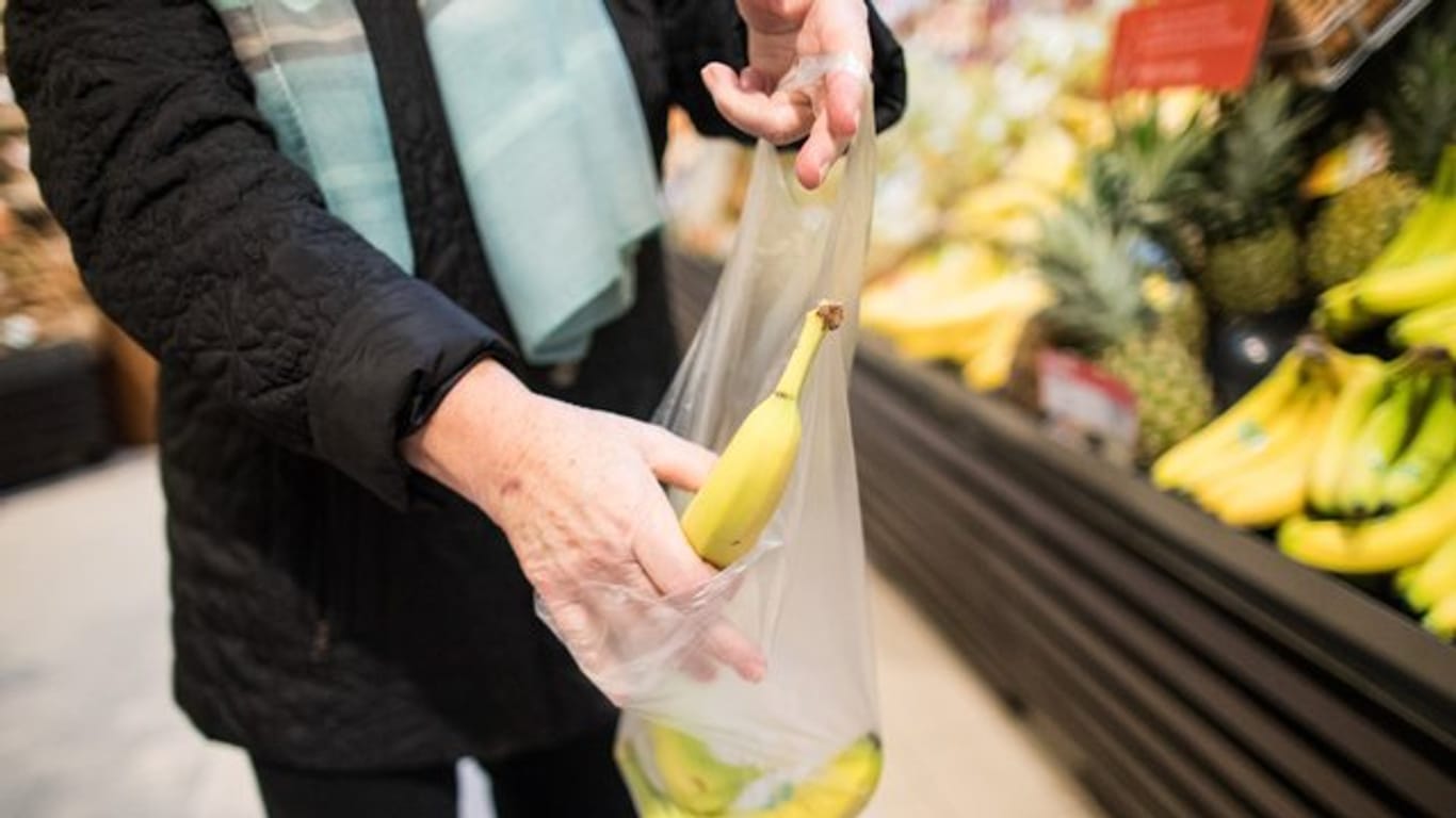 Karstadt Kaufhof verzichtet künftig auf Plastiktüten