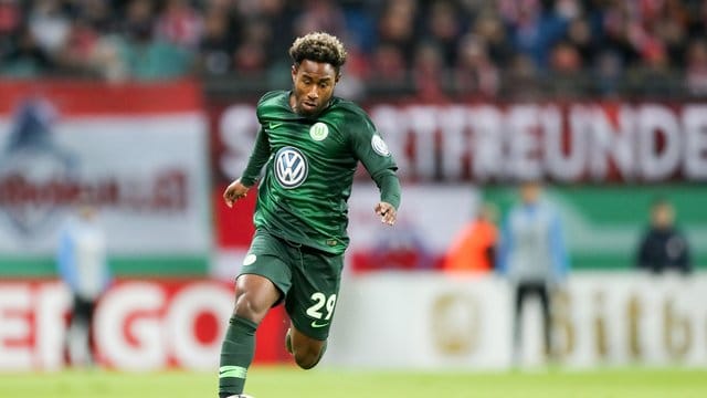 Wechselt auf Leihbasis von Wolfsburg in die niederländische Erendivisie: VfL-Spieler John Yeboah. Wechselt auf Leihbasis von Wolfsburg in die niederländische Erendivisie: VfL-Spieler John Yeboah.