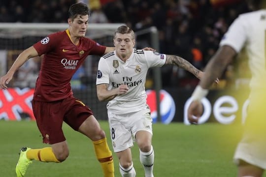 Wechselt zu RB Leipzig: Patrik Schick (l) im Duell mit Toni Kroos.