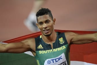 Wayde van Niekerk muss nach einem Kreuzbandriss auf die WM in Doha verzichten.