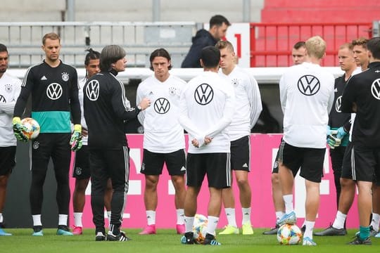 Bundestrainer Joachim Löw (4.