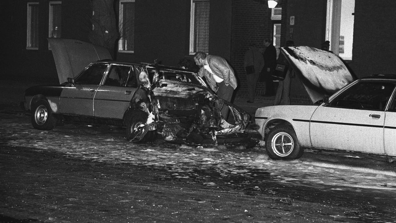Bombenanschlag auf Jürgen Fuchs: Vor dem Wohnhaus des Autors in West-Berlin explodierte 1986 eine Bombe.