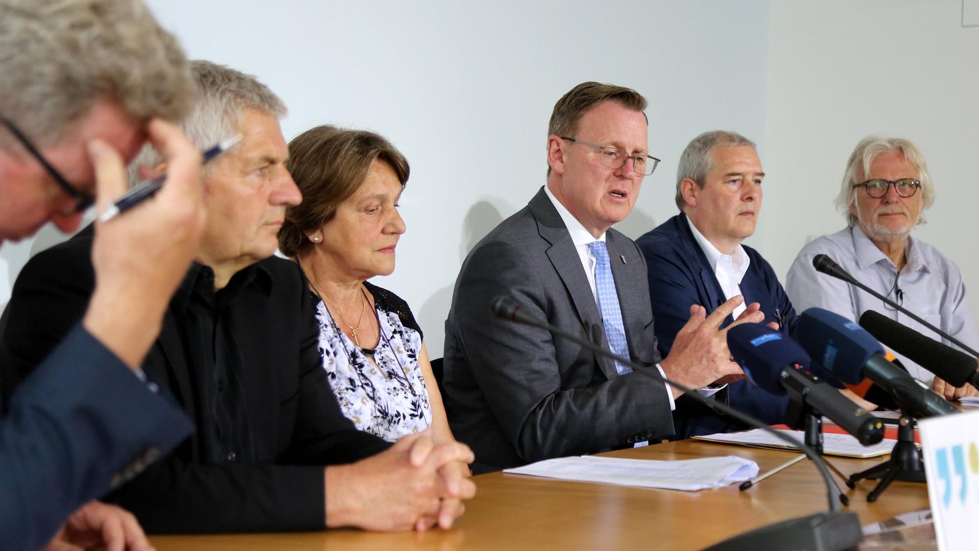 Pressekonferenz mit Ministerpräsident Ramelow zum Tod von Matthias Domaschk: "Es war ein mühsamer und langer Weg, die in den manipulierten Akten angelegte Legende vom Suizid zu widerlegen."