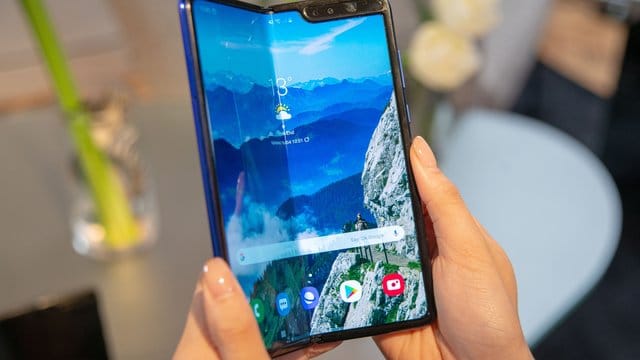 Samsungs erstes faltbares Smartphone Galaxy Fold erlebte einen Fehlstart im April. Samsungs erstes faltbares Smartphone Galaxy Fold erlebte einen Fehlstart im April.