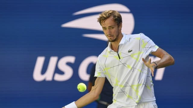 Steht nach dem Sieg über Stan Wawrinka im Halbfinale: Daniil Medwedew aus Russland in Aktion.