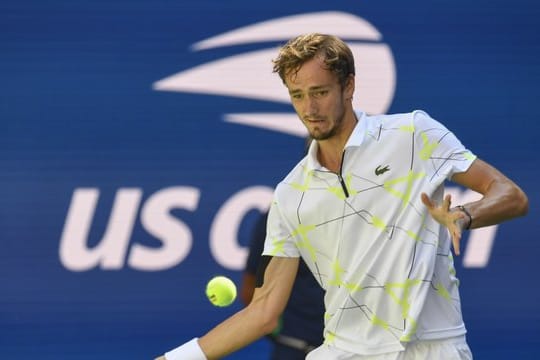 Steht nach dem Sieg über Stan Wawrinka im Halbfinale: Daniil Medwedew aus Russland in Aktion.