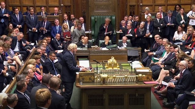 Boris Johnson während der Fragerunde im britischen Parlament.