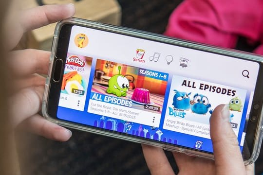 Youtube will künftig nicht mehr ohne Zustimmung von Eltern Daten von jungen Nutzern sammeln.
