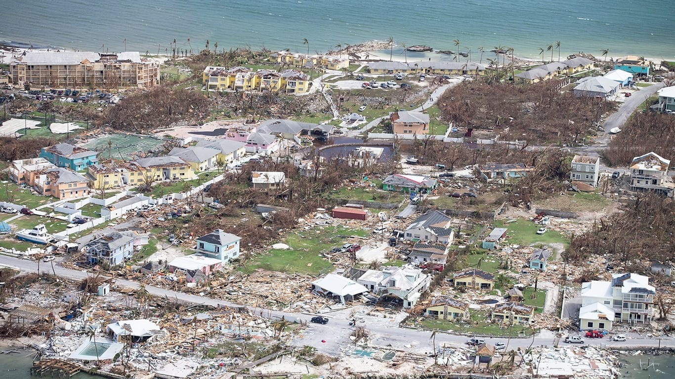 Bahamas, Abaco: Zerstörungen durch den Hurrikan Dorian im Marsh Harbour auf Great Abaco Island.