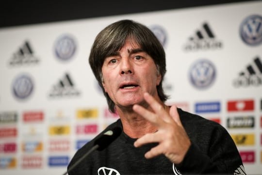 Bundestrainer Joachim Löw bereitet die deutsche Nationalmannschaft auf die Niederlande vor.