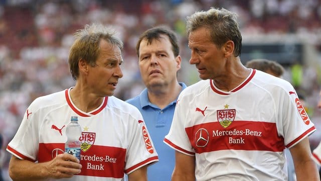 VfB-Idole unter sich: Jürgen Klinsmann (l) und Guido Buchwald.