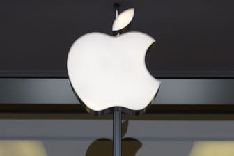 Laut eines Berichtes soll Apple im kommenden Frühjahr ein günstigeres iPhone auf den Markt bringen.