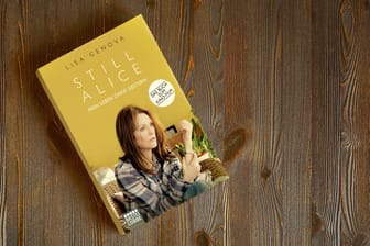 Lisa Genova – Still Alice: Eine Geschichte über verlorene Erinnerungen und eine Diagnose, die alles verändert.