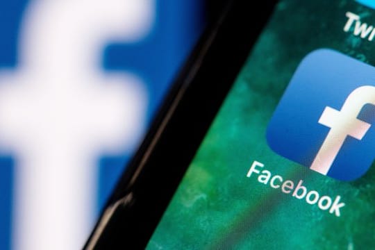 Facebook steigt ins Geschäft mit der Partnersuche in den USA ein.
