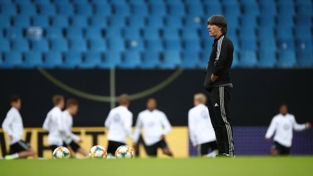 Ließ das DFB-Team im Volksparkstadion ohne Leon Goretzka trainieren: Bundestrainer Joachim Löw. Ließ das DFB-Team im Volksparkstadion ohne Leon Goretzka trainieren: Bundestrainer Joachim Löw.