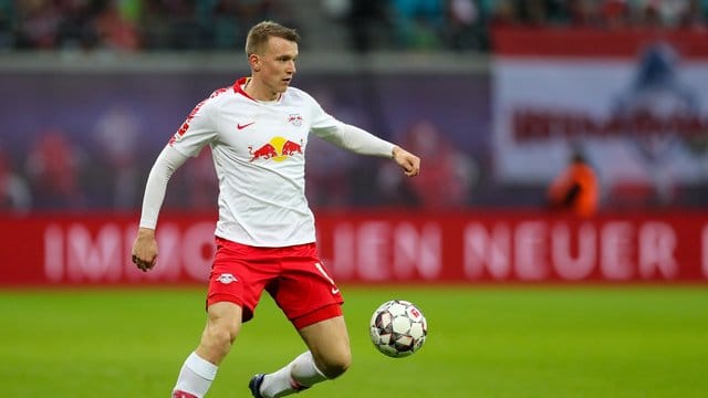 Soll seinen Vertrag bei RB Leipzig vorzeitig verlängern: Nationalspieler Lukas Klostermann. Soll seinen Vertrag bei RB Leipzig vorzeitig verlängern: Nationalspieler Lukas Klostermann.