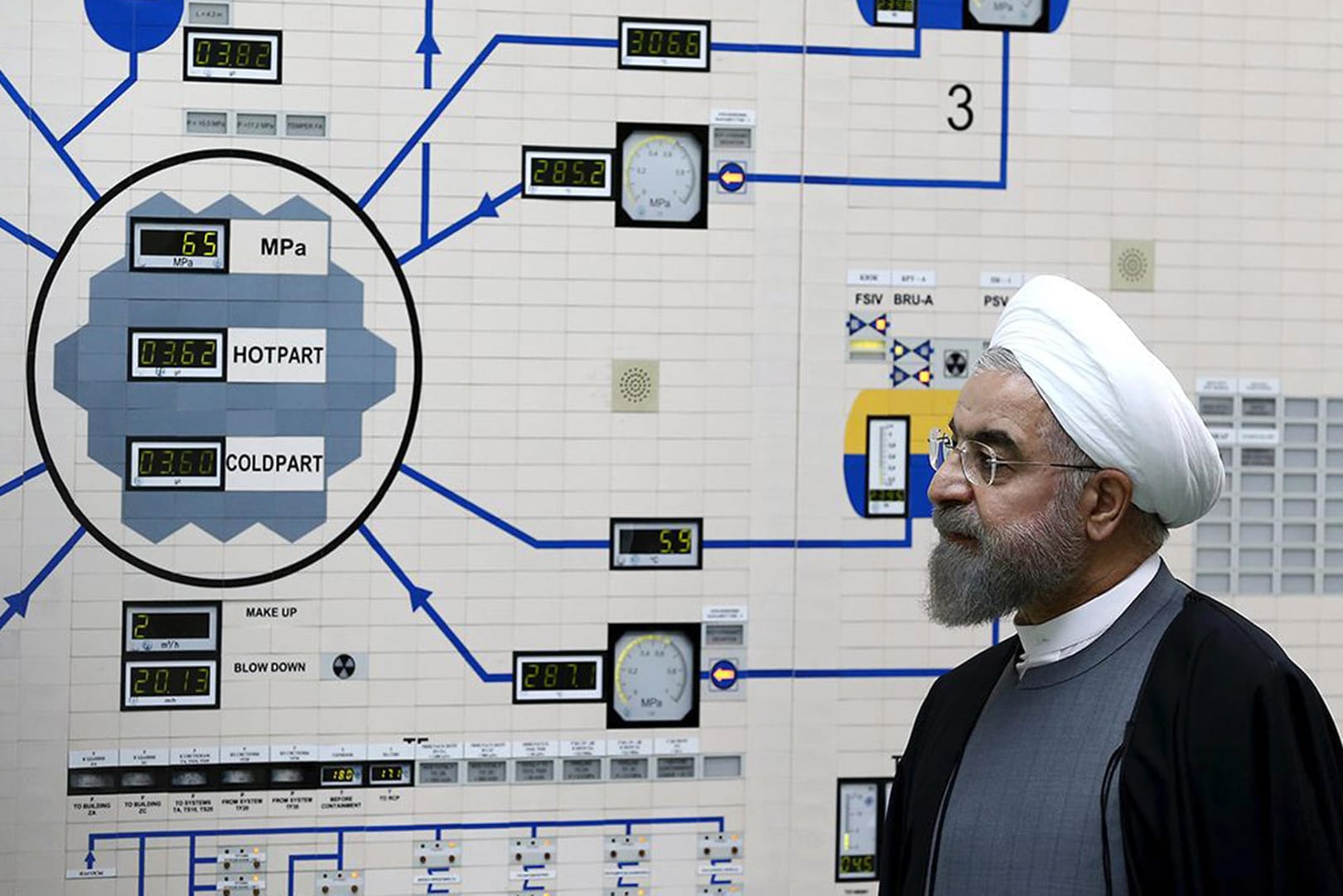 Der iranische Präsident Hassan Rouhani: Beobachter sehen in der dritten Stufe des Teilausstiegs vor allem einen Versuch der Führung in Teheran, sich mit einer neuen Drohkulisse mehr Spielraum bei den nächsten Atomverhandlungen zu verschaffen.