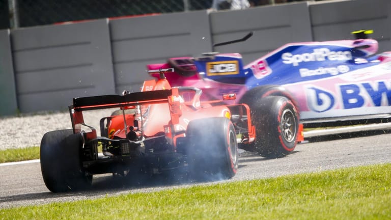 Kurz nach dem Start dann das Kamikaze-Manöver von Sebastian Vettel: In Runde sieben leistete er sich einen kolossalen Fahrfehler, drehte sich und hätte beinahe Toro Rosso-Pilot Pierre Gasly abgeschossen.