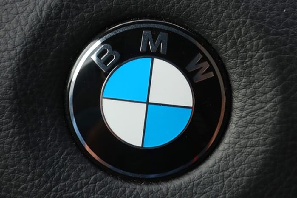 BMW-Logo: Der Konzern weist 2019 gute Absatzzahlen auf.