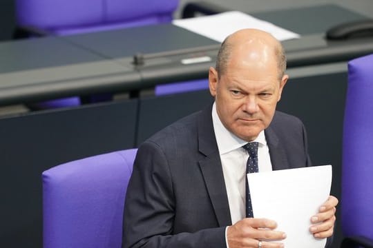 Olaf Scholz: Der Bundesfinanzminister hat einem Bericht zufolge einen finalen Entwurf zur Finanztransaktionssteuer vorgelegt.