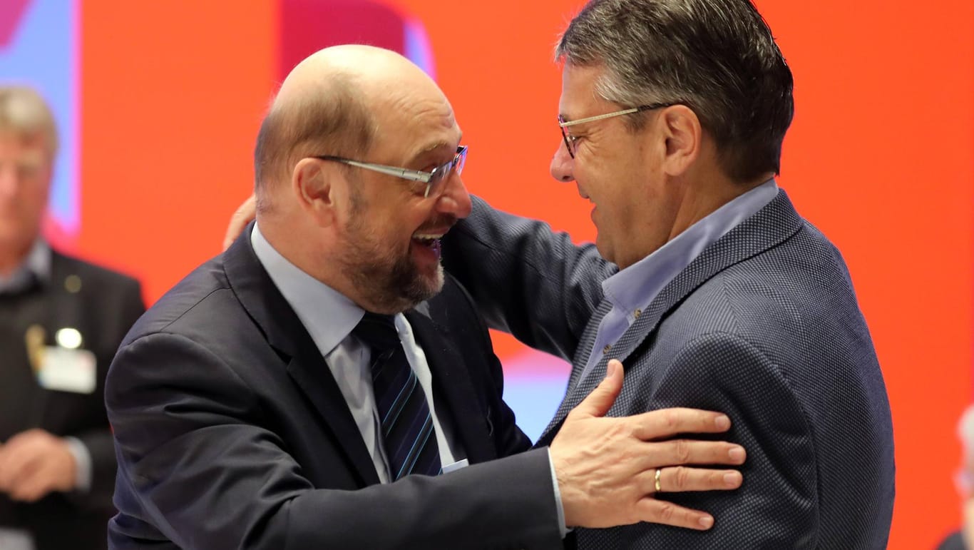 Sigmar Gabriel und der damalige SPD-Chef Martin Schulz: Nach den Bundestagswahlen 2017 war von ihrer Freundschaft nicht mehr viel übrig.