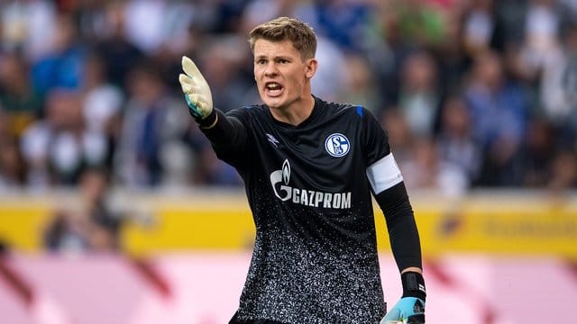 Hat noch nicht über seine Zukunft beim FC Schalke 04 entschieden: Torwart Alexander Nübel. Hat noch nicht über seine Zukunft beim FC Schalke 04 entschieden: Torwart Alexander Nübel.
