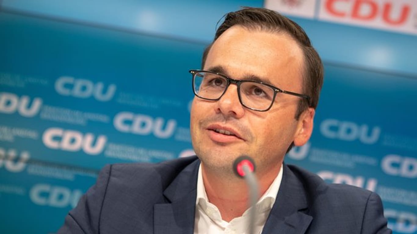 Jan Redmann wurde von Brandenburgs CDU einstimmig zum Nachfolger von Ingo Senftleben gewählt.