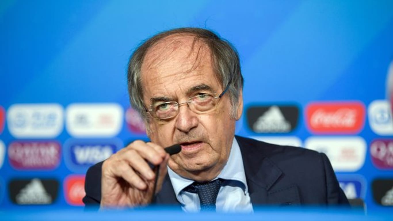 Kritisiert Spielunterbrechungen bei homophoben Gesängen: Noël Le Graët, Präsident des französischen Fußballverbandes.