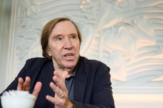 Günter Netzer, ehemaliger Fußballspieler, Unternehmer und TV-Experte, wird am 14.