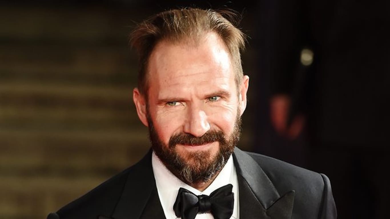 Der britische Schauspieler Ralph Fiennes war einmal als Bond-Darsteller im Gespräch, ist es aber nie geworden.