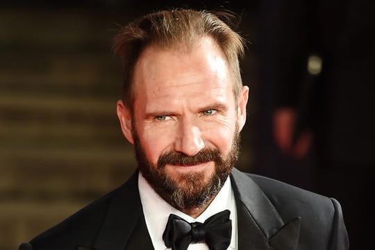 Der britische Schauspieler Ralph Fiennes war einmal als Bond-Darsteller im Gespräch, ist es aber nie geworden.