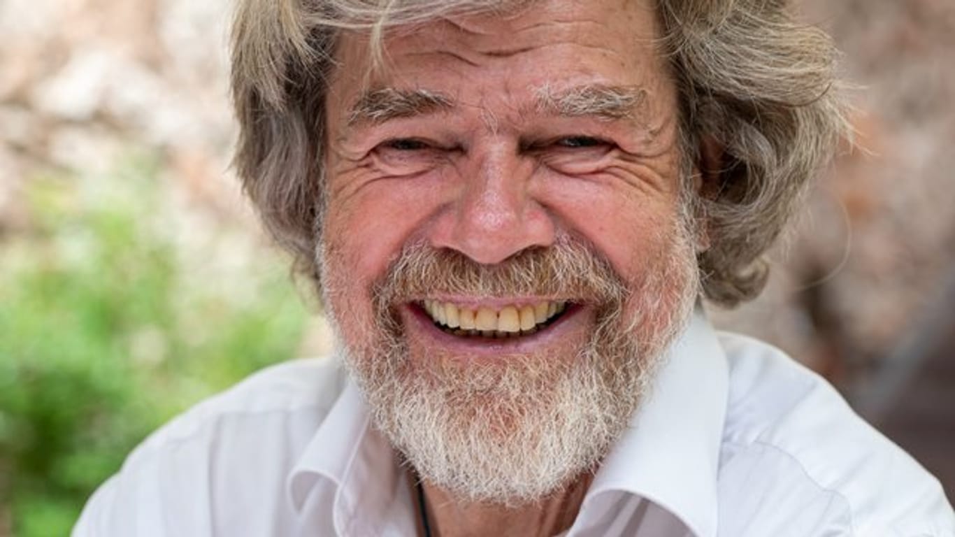 Der ehemalige Extrembergsteiger Reinhold Messner hat kein Bedürfnis, sich jugendlicher zu zeigen, als er ist.