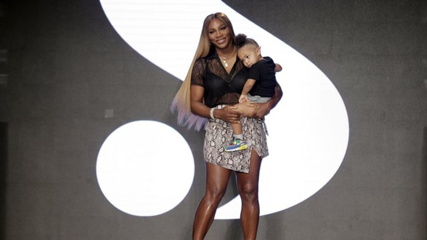 Serena Williams trat mit ihrer Tochter Alexis bei der Fashion Week in New York auf.