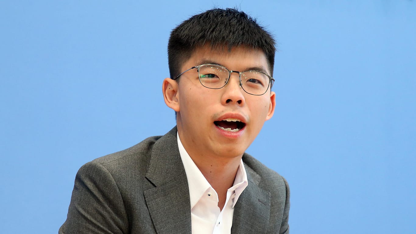Joshua Wong: Der Aktivist aus Hongkong war vor seiner Reise nach Berlin kurzzeitig festgenommen worden, Wong bereits zuvor schon in Haft gewesen.
