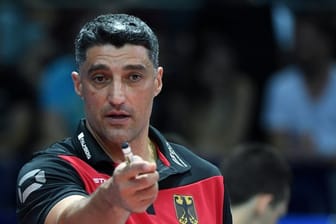 Volleyball-Bundestrainer Andrea Giani will mit dem deutschen Team um eine EM-Medaille mitspielen.