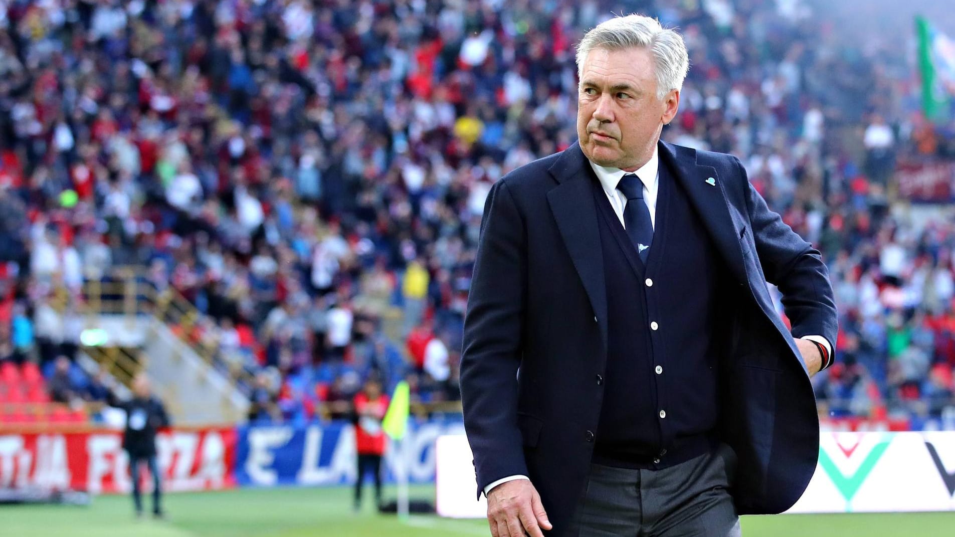 Trainierte unter anderem schon europäische Topvereine wie Real Madrid, Paris Saint-Germain und den FC Bayern: Carlo Ancelotti.