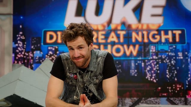 Der Komiker Luke Mockridge im "Greatnightshow"-Studio.