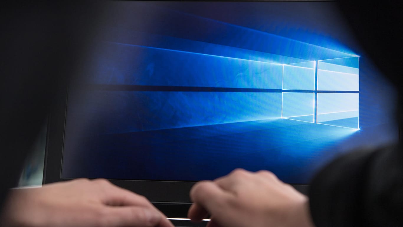 Ein Rechner mit Windows 10: Ein aktuelles Update soll viele Lücken schließen.