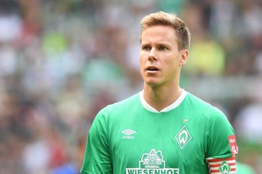 Werder-Kapitän Niklas Moisander hat sich an der Wade verletzt.
