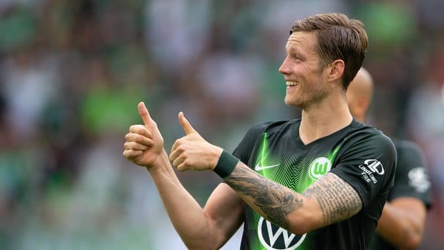 Wolfsburgs Wout Weghorst hatte einen starken Einstieg in die neue Saison. Wolfsburgs Wout Weghorst hatte einen starken Einstieg in die neue Saison.