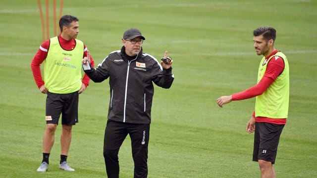 Coach Urs Fischer beim Training des 1.