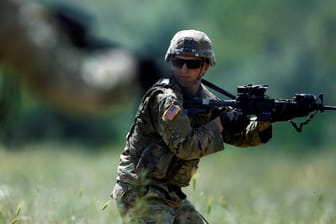 US-Soldaten während einer Übung in Nord-Mazedonien: Der Konflikt um Venezuela spitzt sich zu.