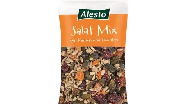 "Lidl" hat den Verkauf der Nuss-Mischung "Alesto Salat Mix mit Kernen und Früchten, 175 mg" vorerst gestoppt.