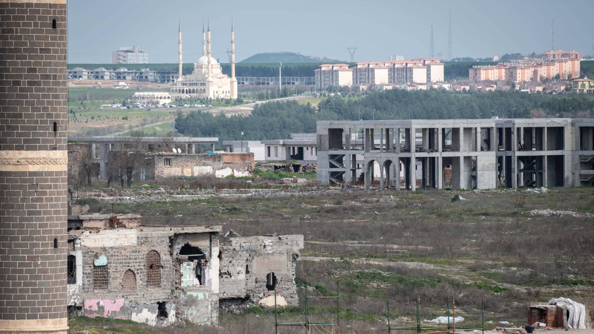 Die Provinzhauptstadt Diyarbakir: Die Region leidet seit langem unter dem Konflikt zwischen der türkischen Zentralregierung und den kurdischen Separatisten.