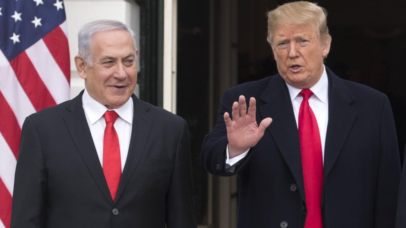 Benjamnin Netanjahu und Donald Trump: Israels Premierminister bestreitet Spionage-Vorwürfe, der US-Präsident glaubt ihm.