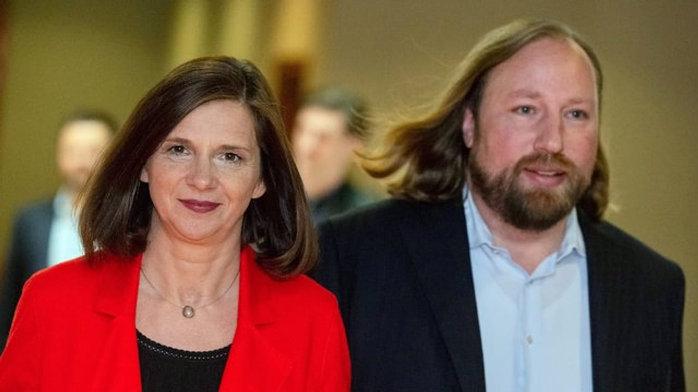 Sie wollen an der Spitze der Bundestags-Grünen bleiben und diese in die nächste Regierung führen: Anton Hofreiter und Katrin Göring-Eckardt.