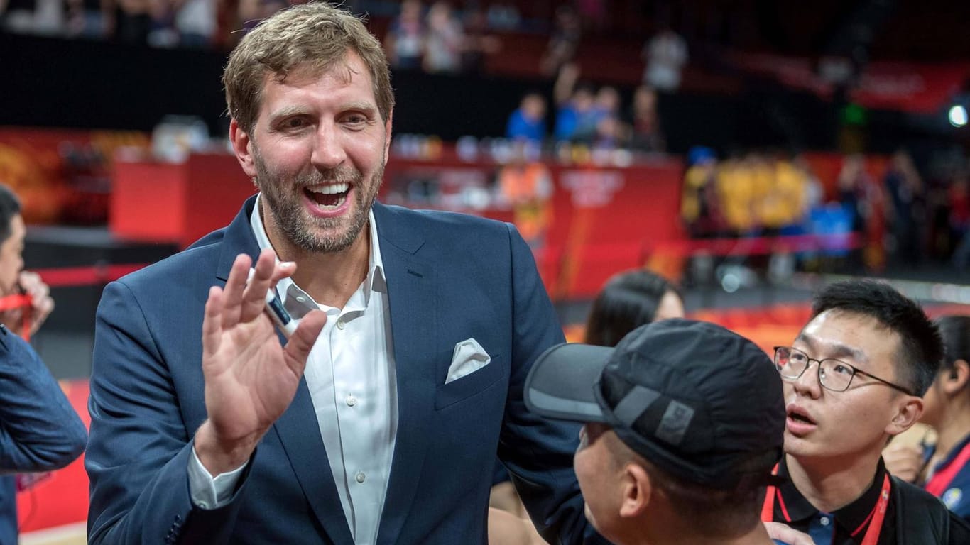 Besuch in China: Dirk Nowitzki war bei der WM als Botschafter der Fiba vor Ort.