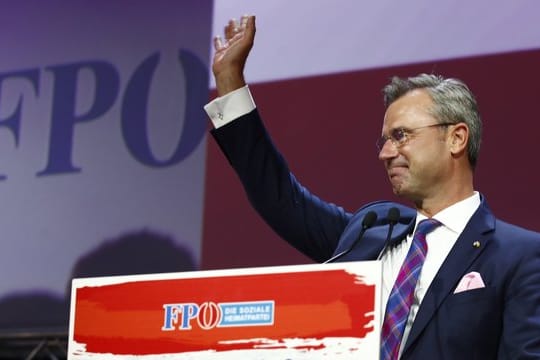 Norbert Hofer während des 33.