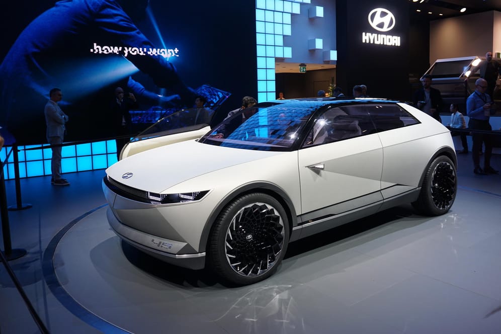 Hyundai 45: Das Elektro-Konzept "45" soll Elektrifizierung, autonome Technologien und intelligente Lösungen miteinander kombinieren.