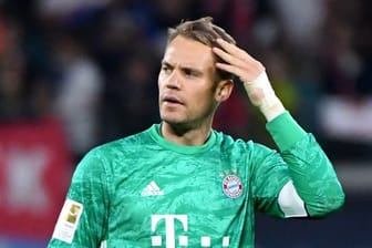 Bayern-Torwart Neuer hat verärgert auf die jüngsten Aussagen seines Nationalmannschafts-Konkurrenten ter Stegen reagiert.